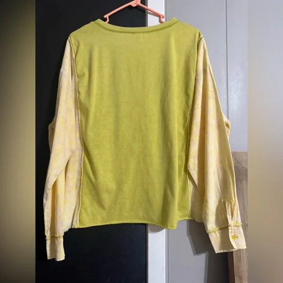 Easel  Long Sleeve Peace Tee - Picture 3 of 3